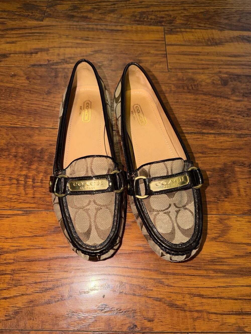 Coach Felisha Signature Loafer Size 7B Brown Canvas Patent Leather